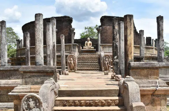 Ciudad antigua de Polonnaruwa | Sitios del Patrimonio Mundial en Sri Lanka